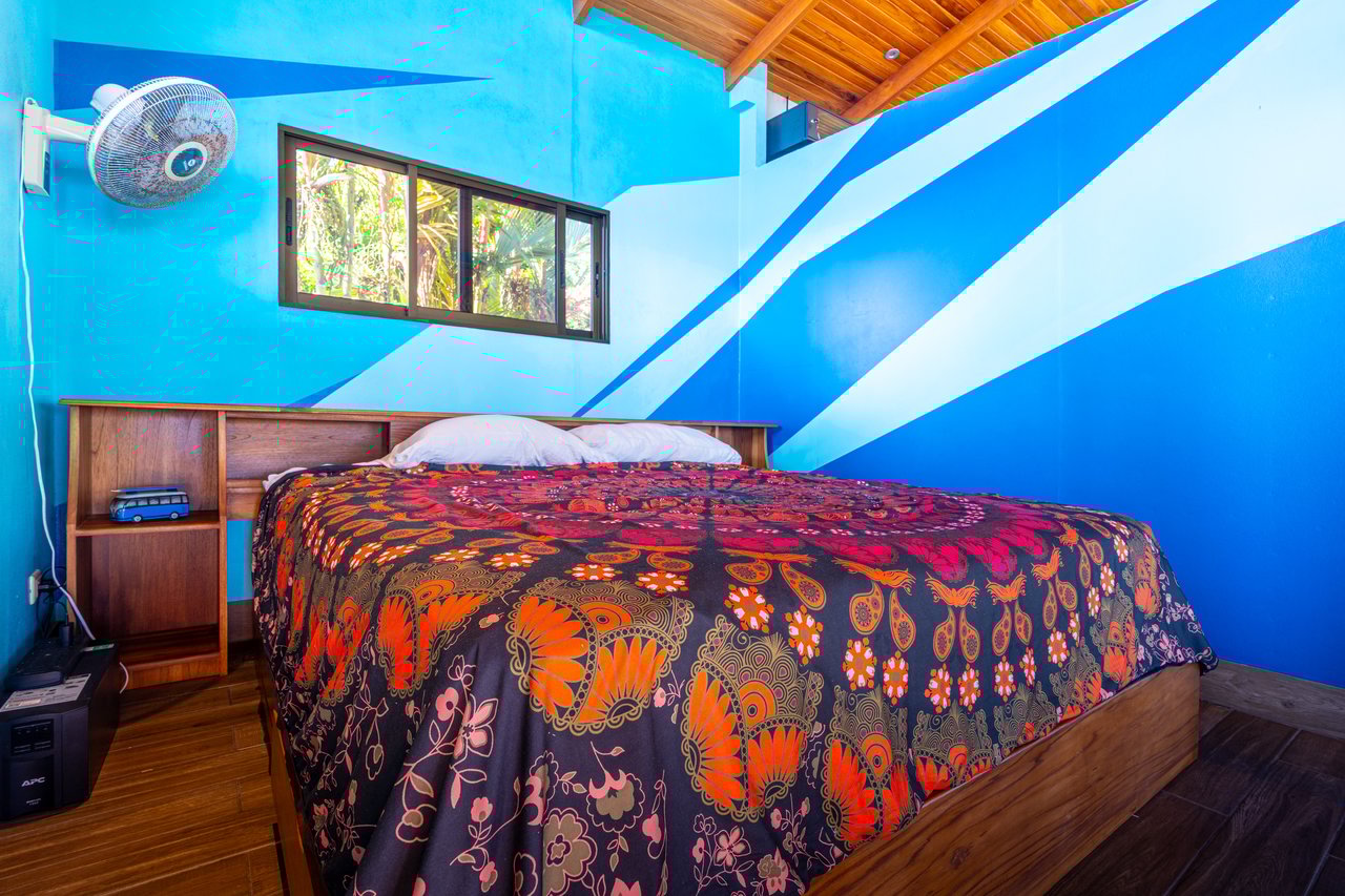 Casa Vista Harmonia, Legendary Ocean Views and Sustainable Living!