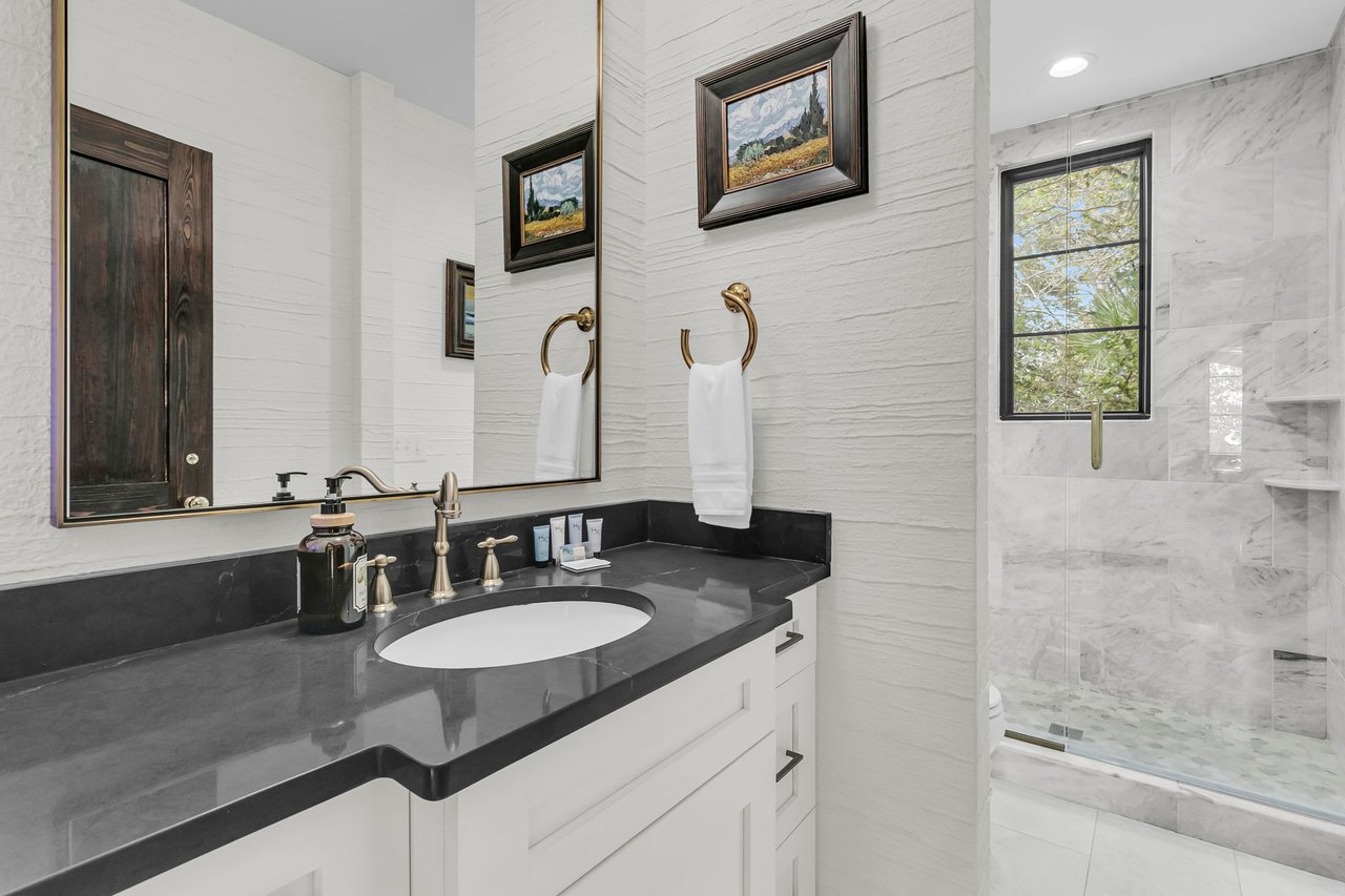24 Seagrass Ln 
