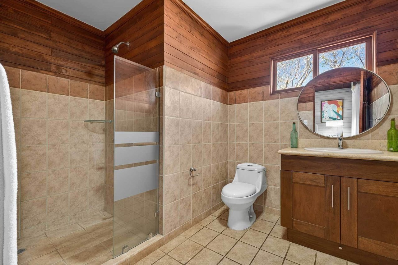 Tropical Multi Villa Investment, Tamarindo, Guanacaste