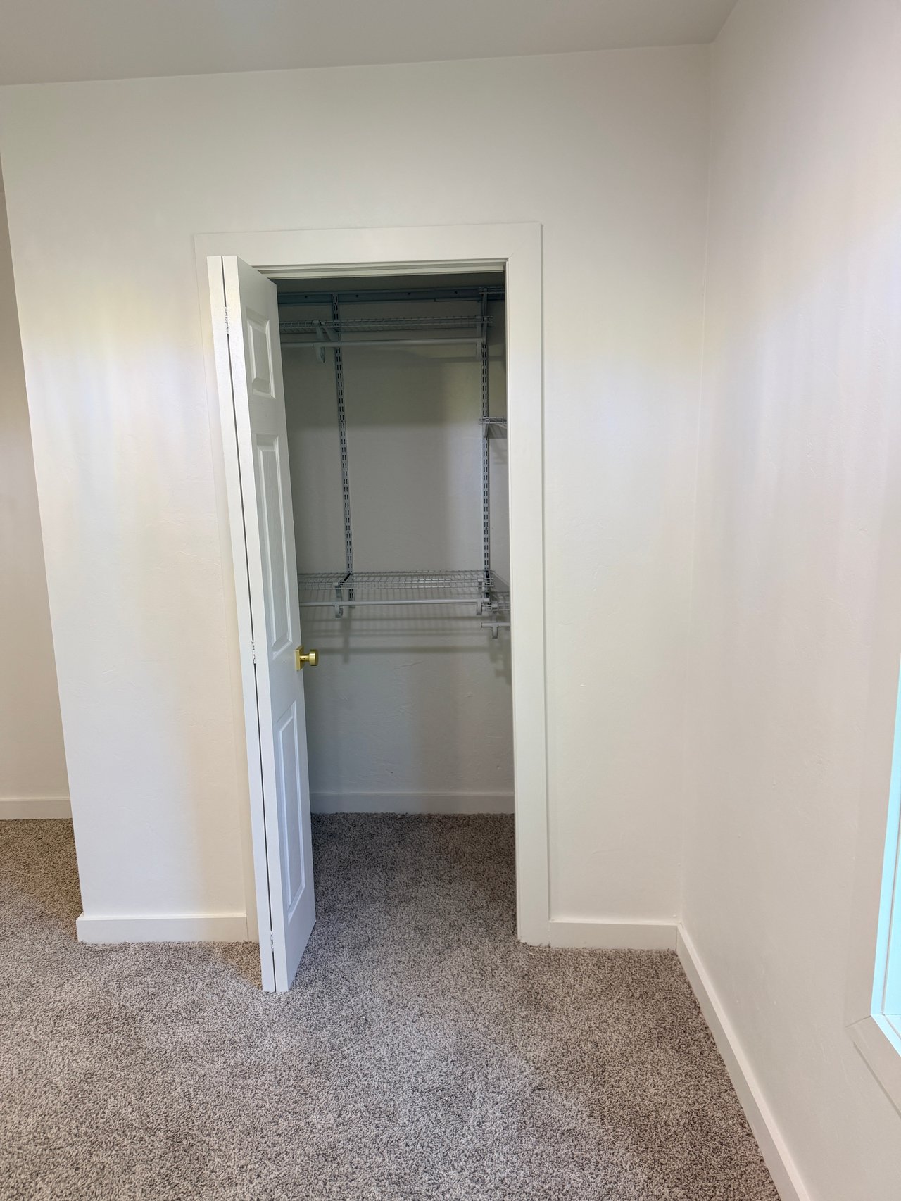 720 Klabzuba Ave