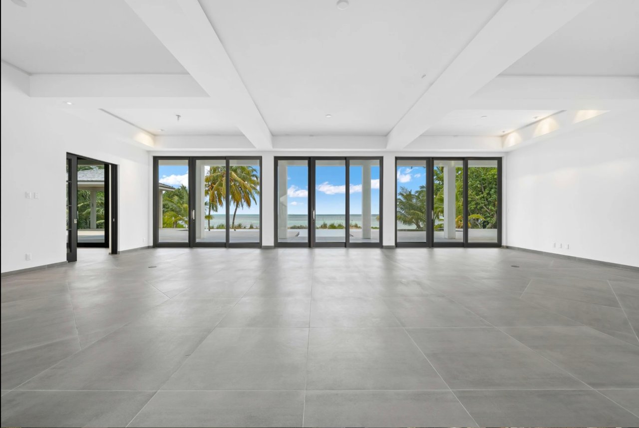 Beluga: A Legacy Estate on the Shores of Clifton Bay, Lyford Cay, Nassau, New Providence, Bahamas