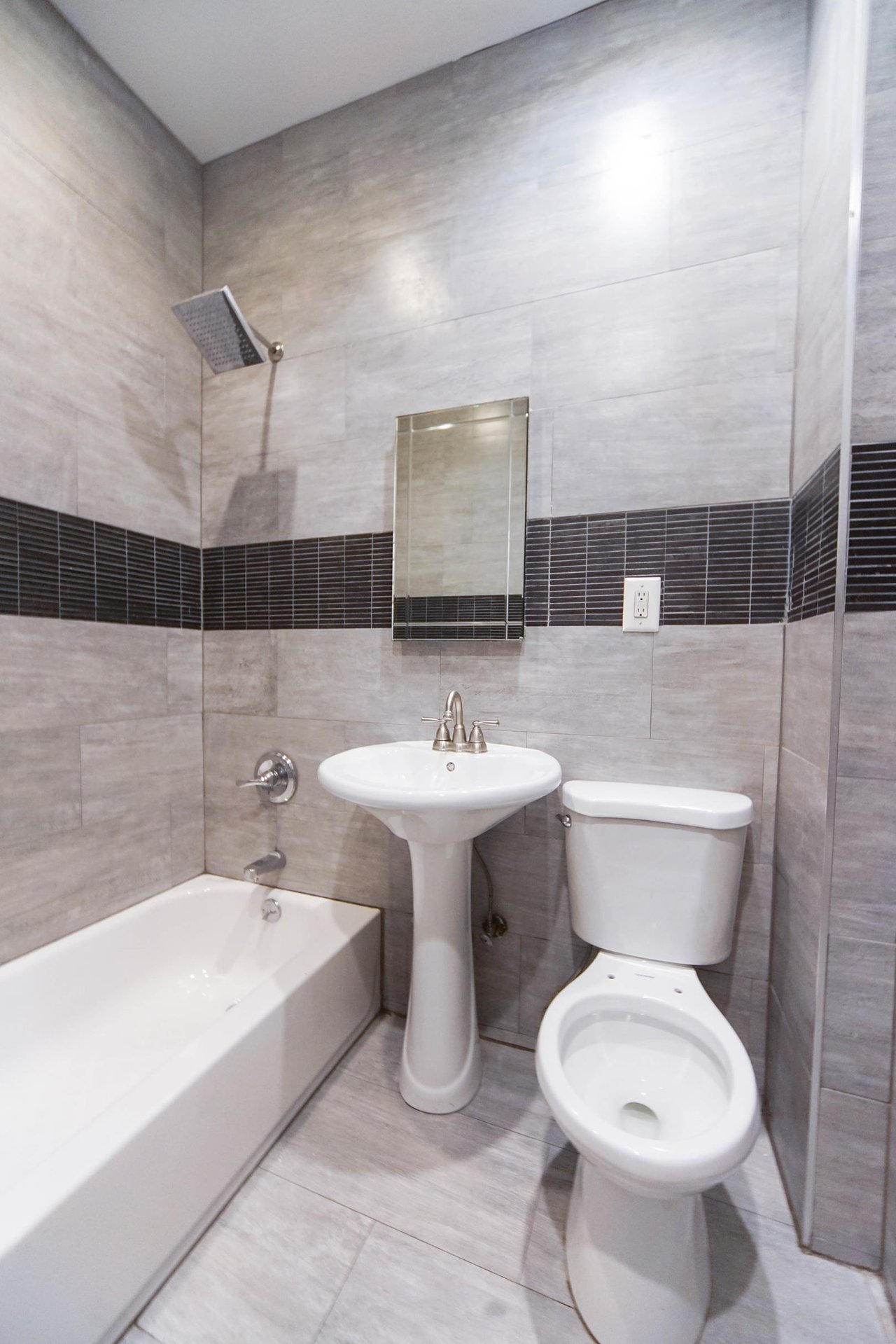 142 Sullivan Street, Apt 2