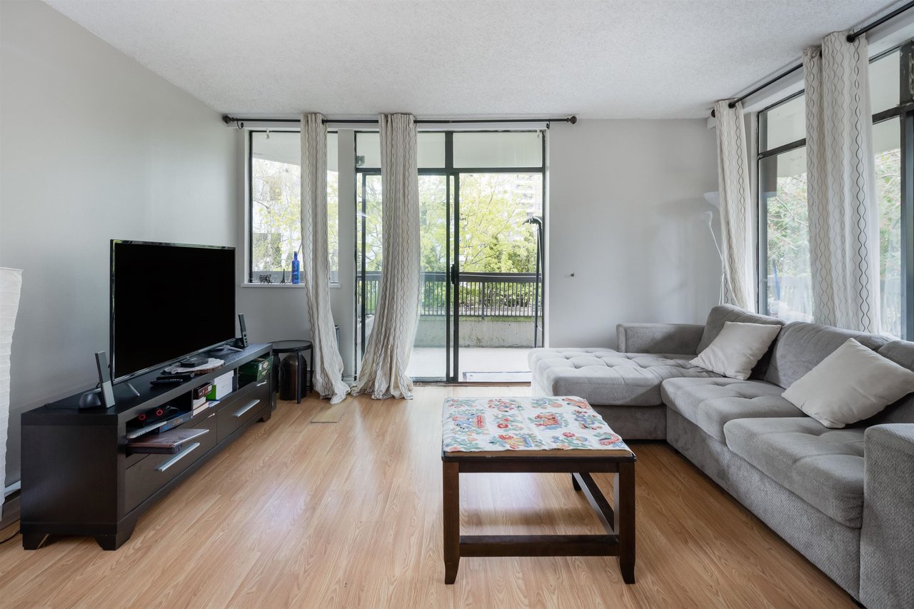 212-5932 Patterson Avenue, Burnaby