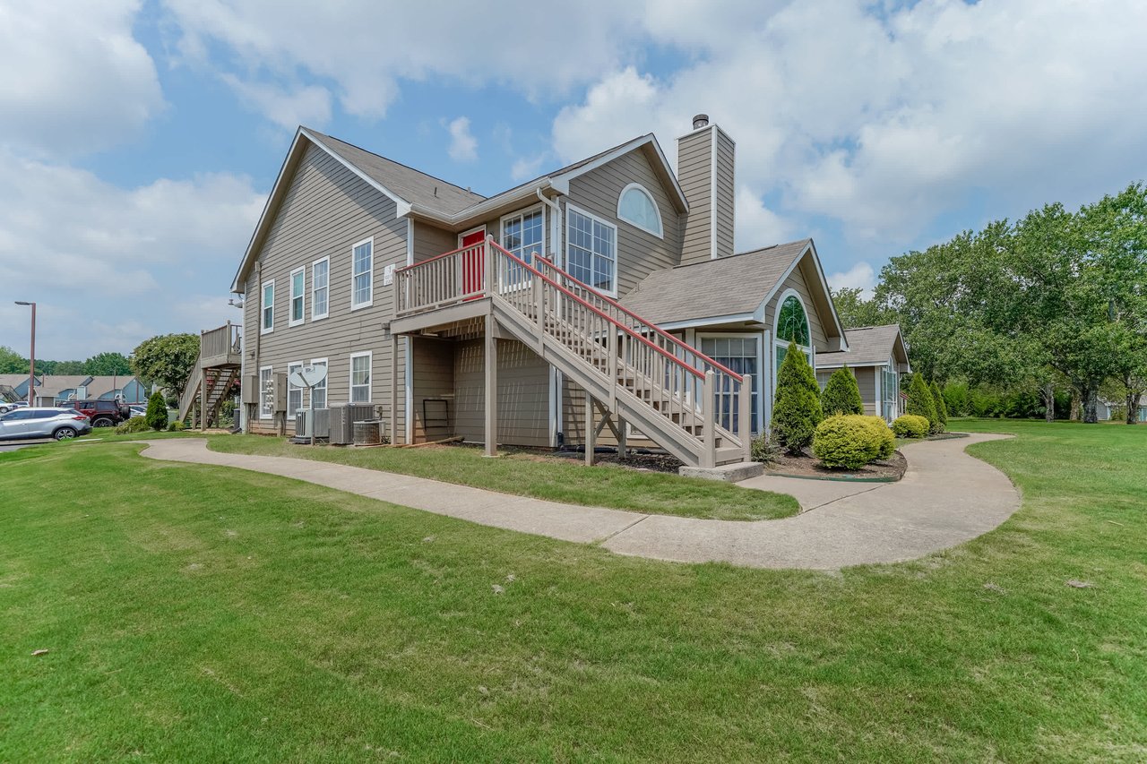 2 bedroom Condo in Madison City!!! Madison Towne Centre Community!