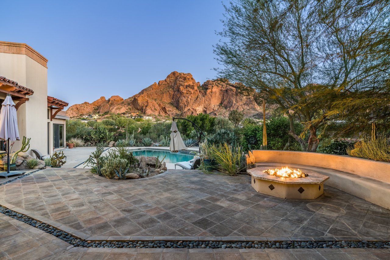 A Quiet Acre of Paradise