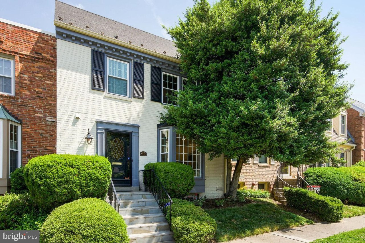 6714 Melrose Dr, McLean, VA 22101