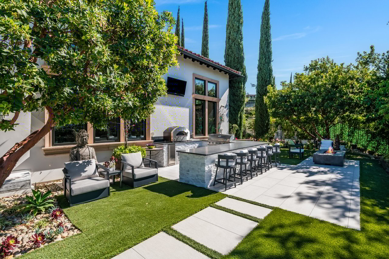 25201 Prado Del Misterio