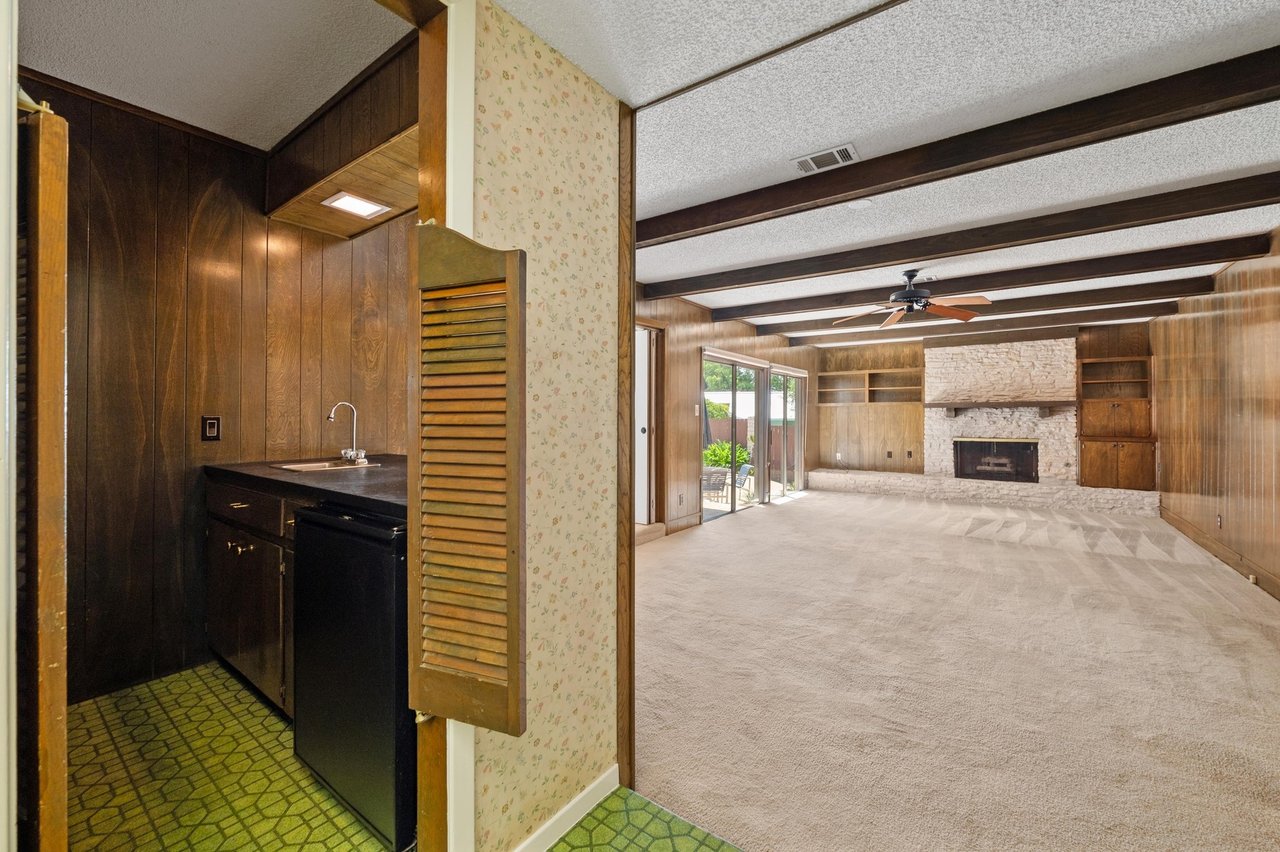 7602 Parkview Circle