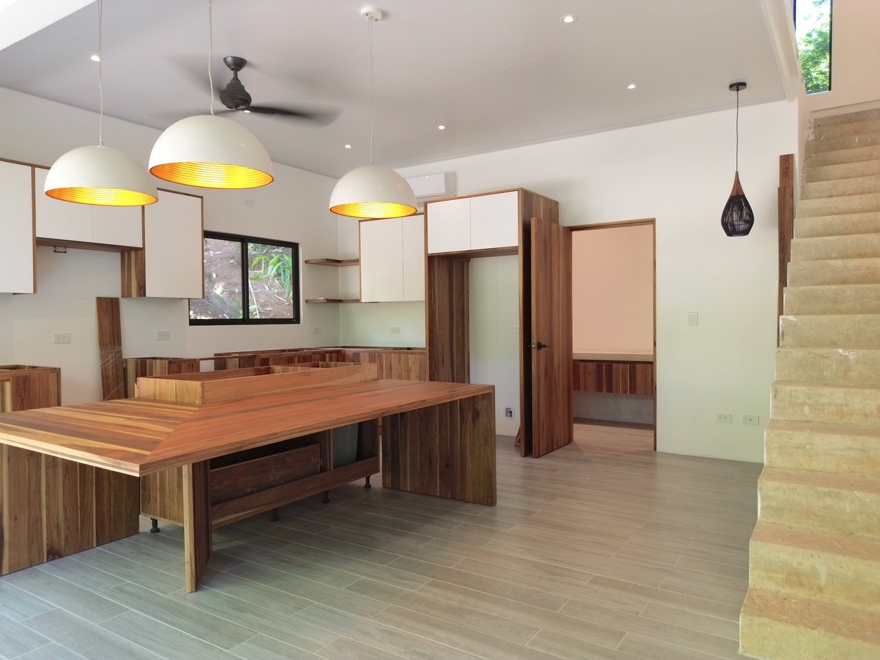 Huge Potential Perfectly Located Retreat Property