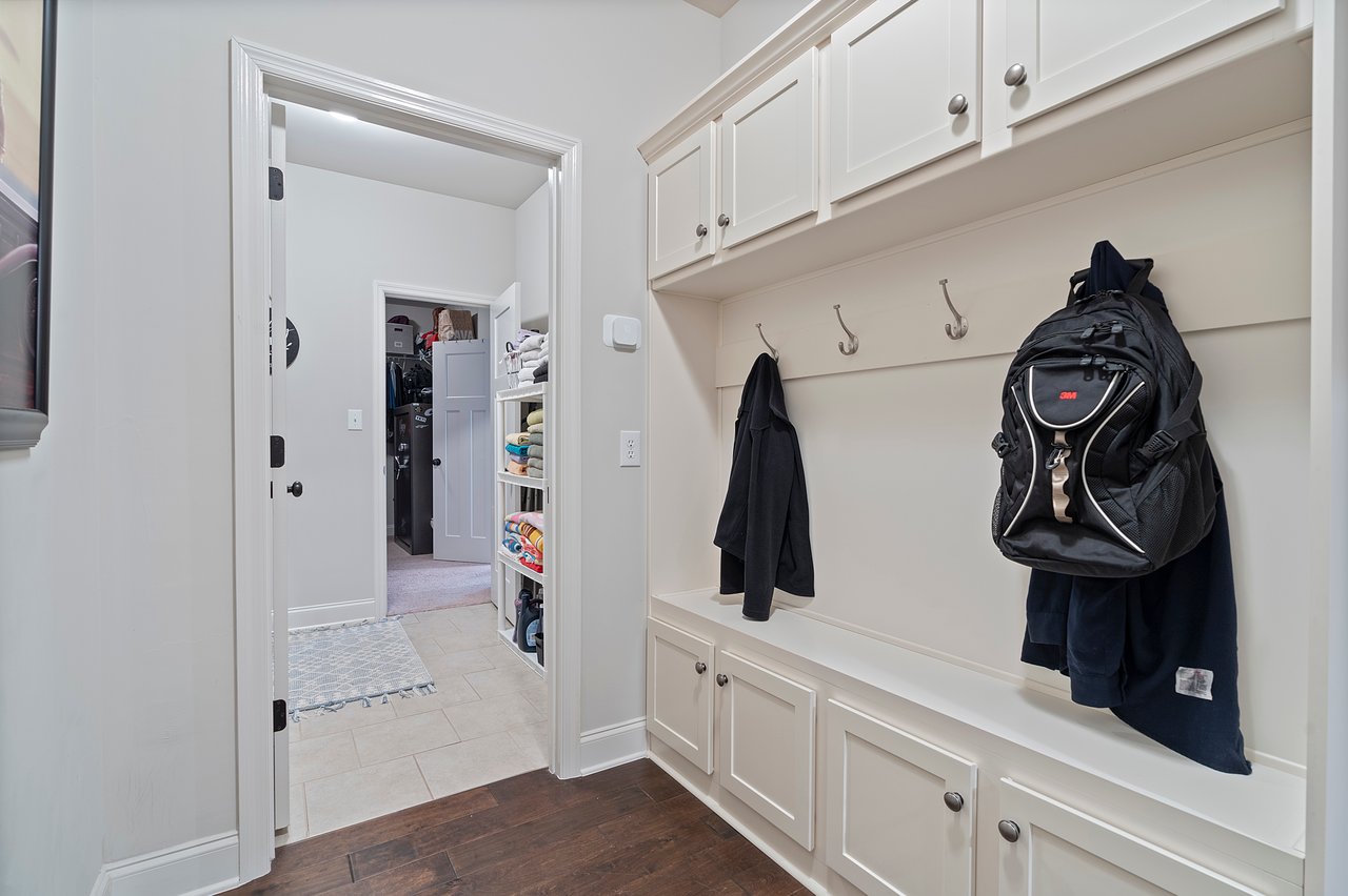 Luxury 4-Bedroom Home with Bonus Room & Gourmet Kitchen!