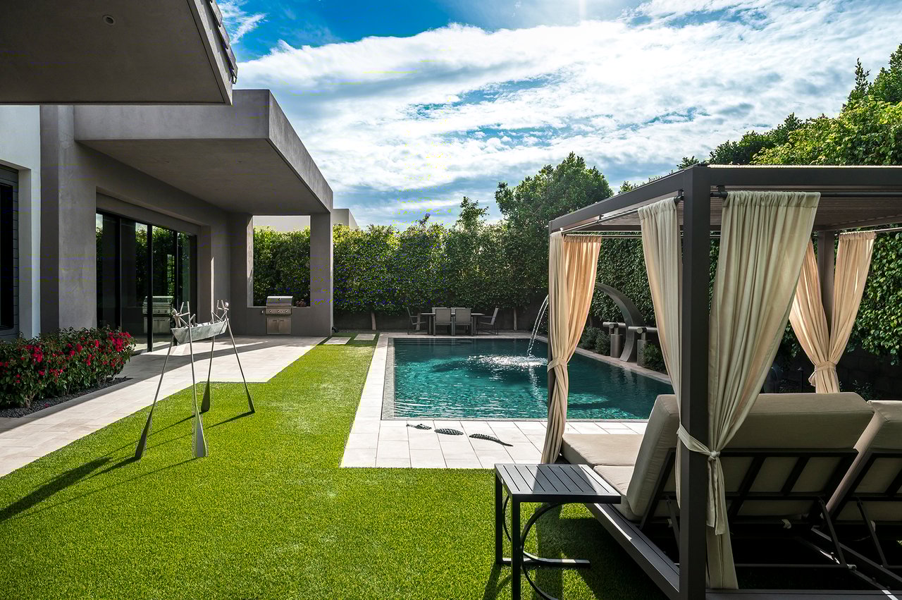 6917 E CACTUS WREN Road