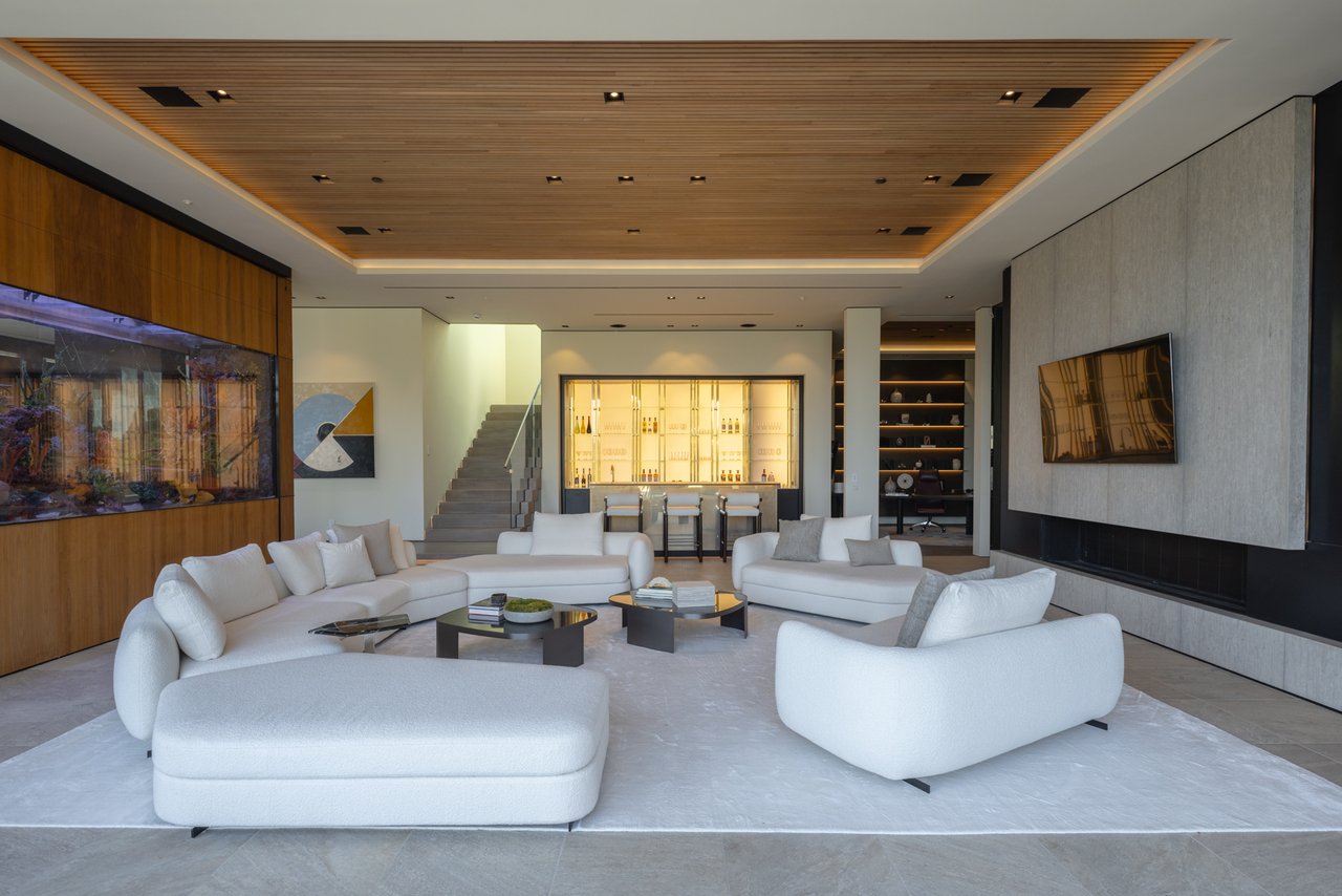 10710 Chalon Rd, Bel Air