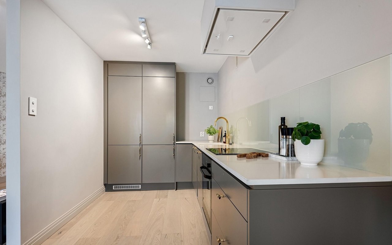 Sellers: Here's Everything You Need to Know About Home Staging