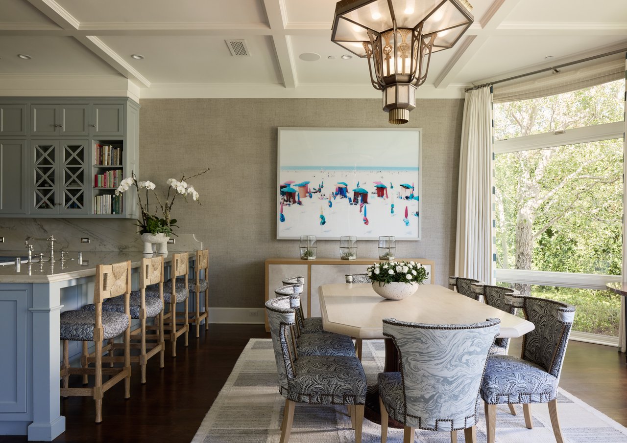 250 N Carolwood Dr, Holmby Hills