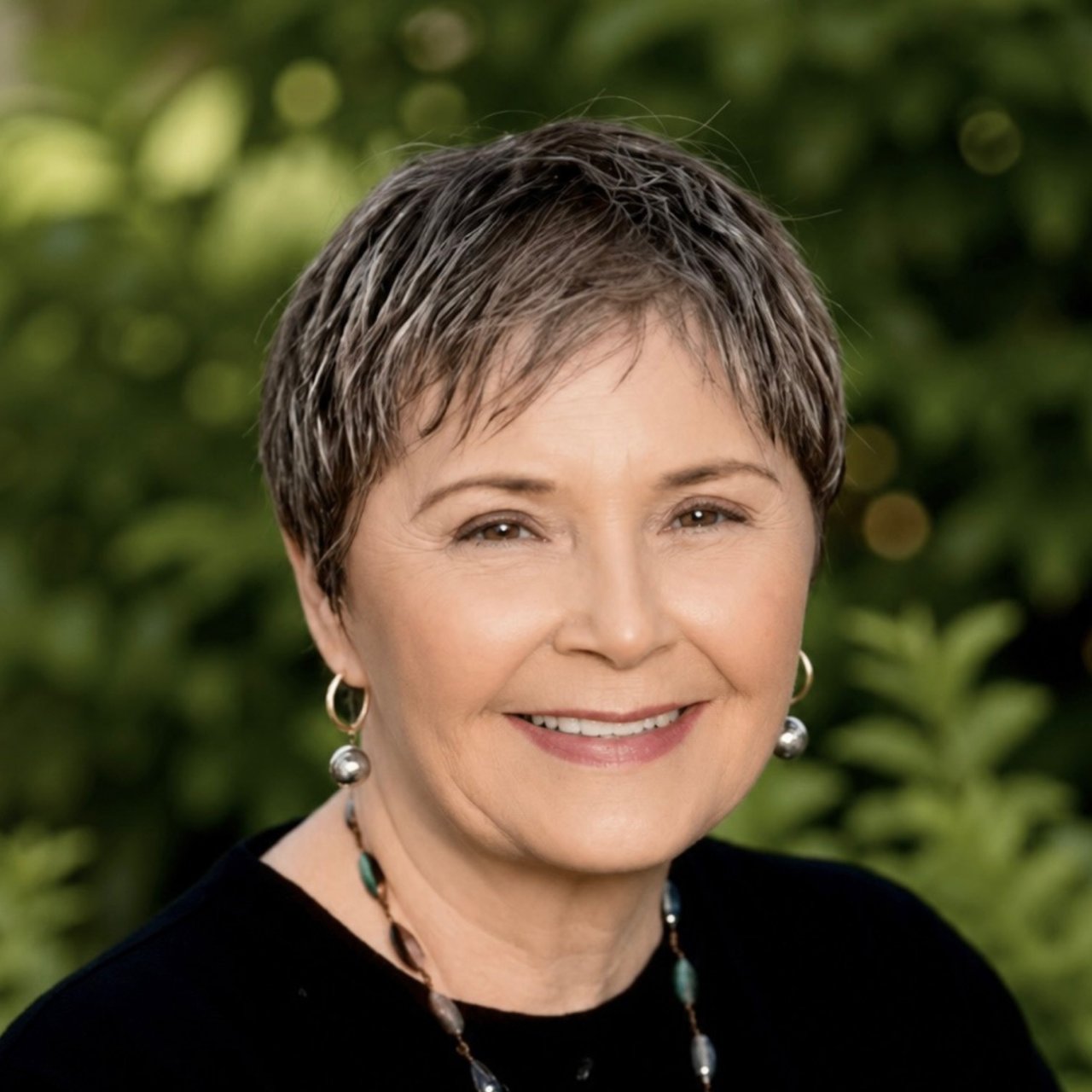 Bonnie Steinberg Del Mar, CA Real Estate Agent Headshot