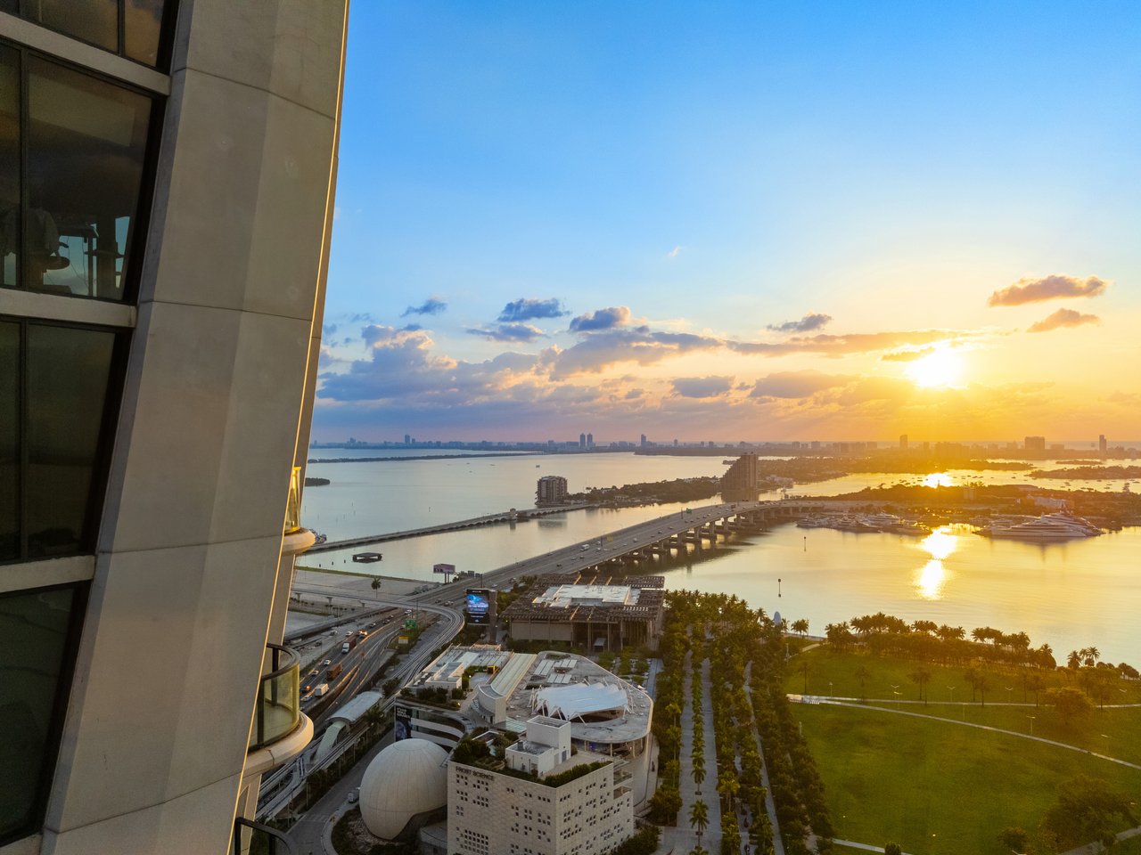 One Thousand Museum Signature Residence