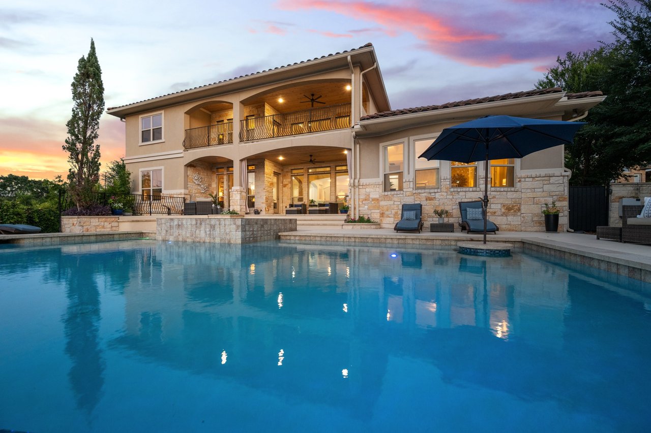 103 Lucayan Cove