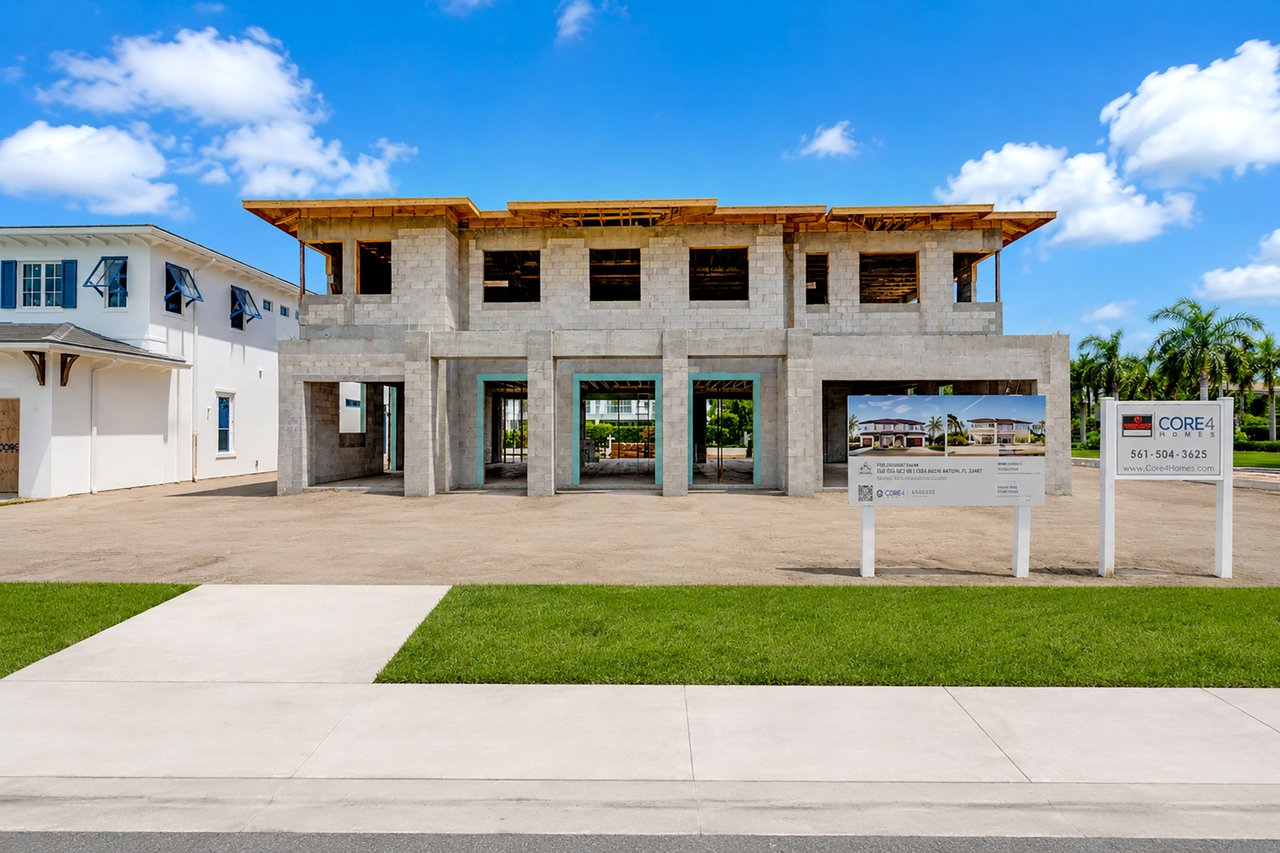 The Royal Palm Takes Shape in Boca Bay Colony