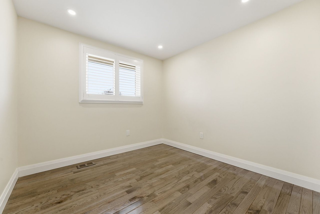 2362 Greenbank Tr