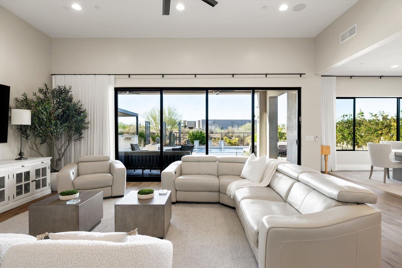 13114 E JUAN TABO Road