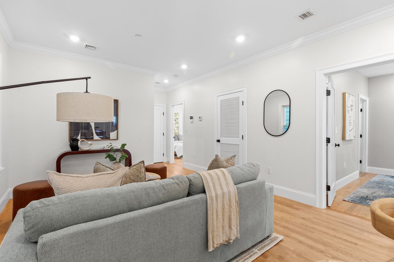 13 Langmaid Ave # 2