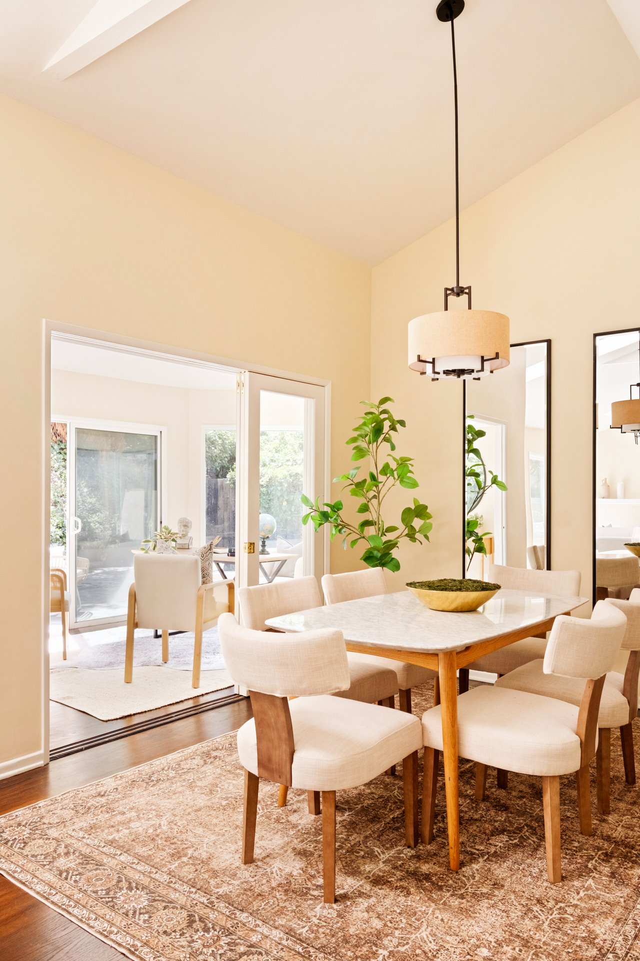 3588 Mandeville Canyon Road, Brentwood