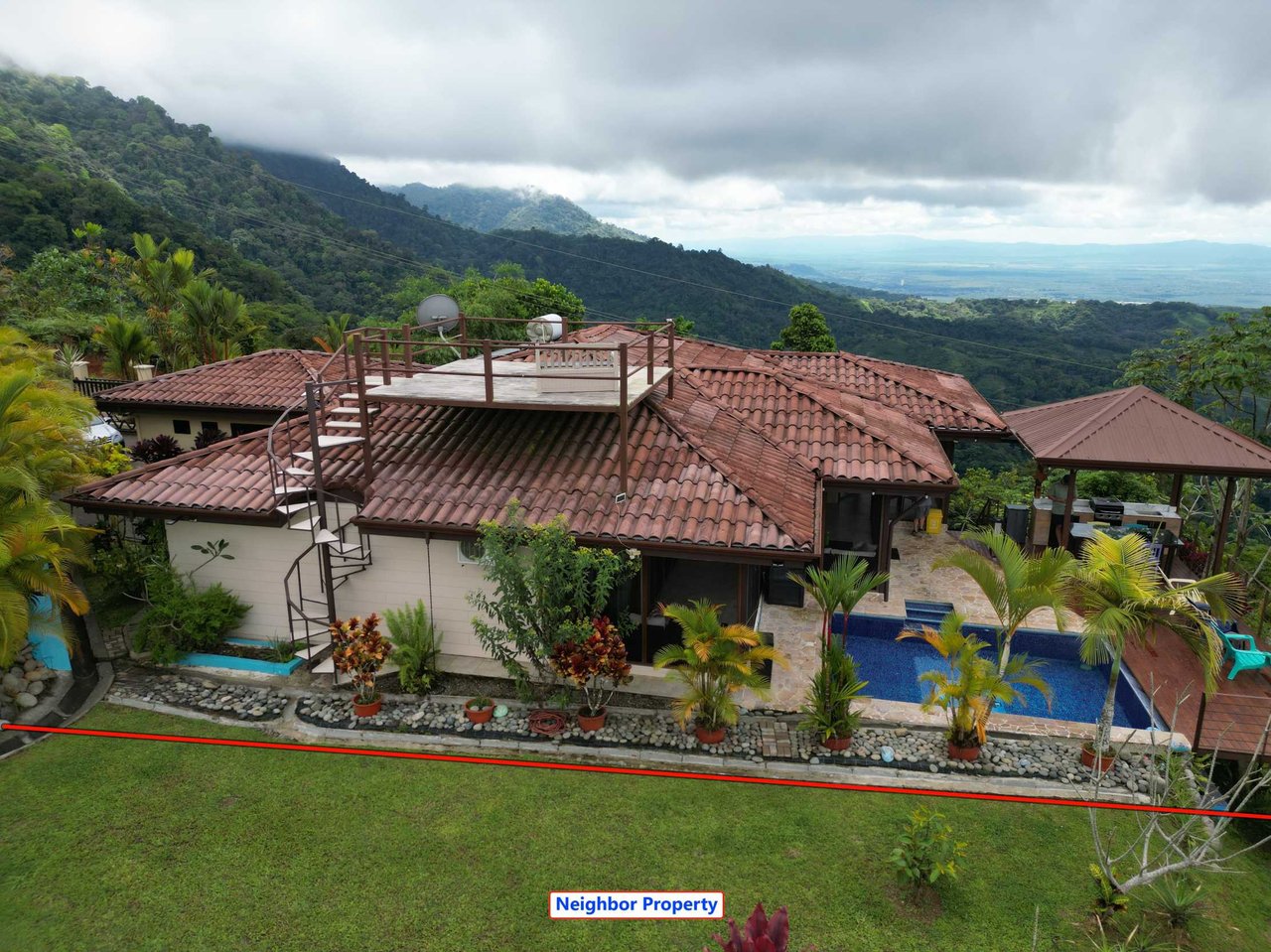 Ocean-View 3-Bedroom Home with 1-Bed Guesthouse, Pool & Spectacular Panoramic Views of Osa Peninsula in Balsar above Ciudad Cortés Costa Rica