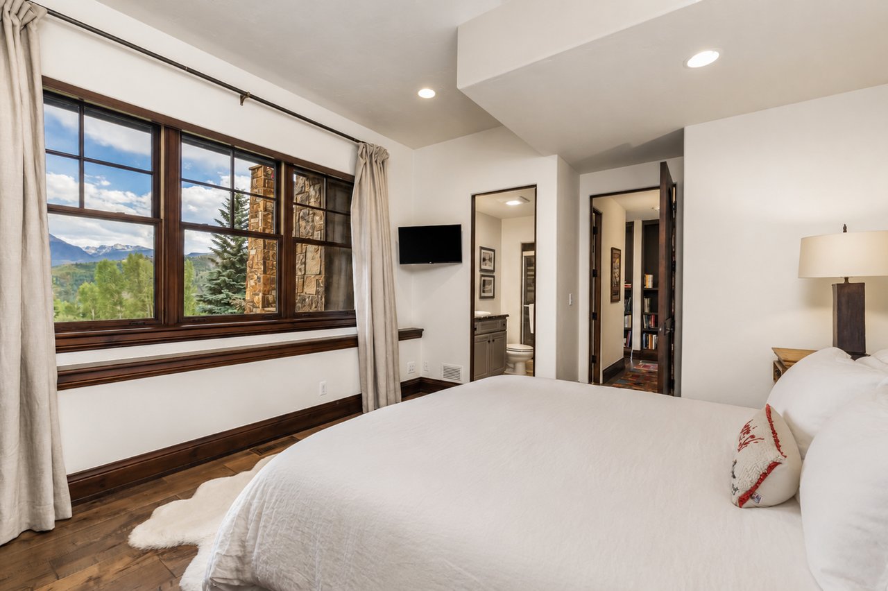 1372 Beard Creek Trail
