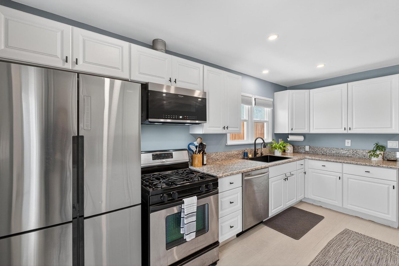 4813 W 130th Street