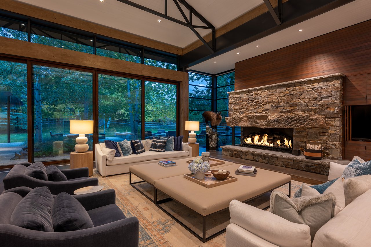 28 Maroon Drive, Aspen