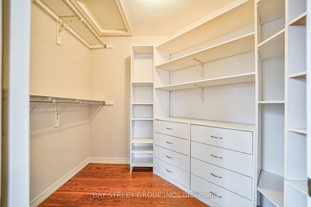 1074 Secretariate Rd, Newmarket