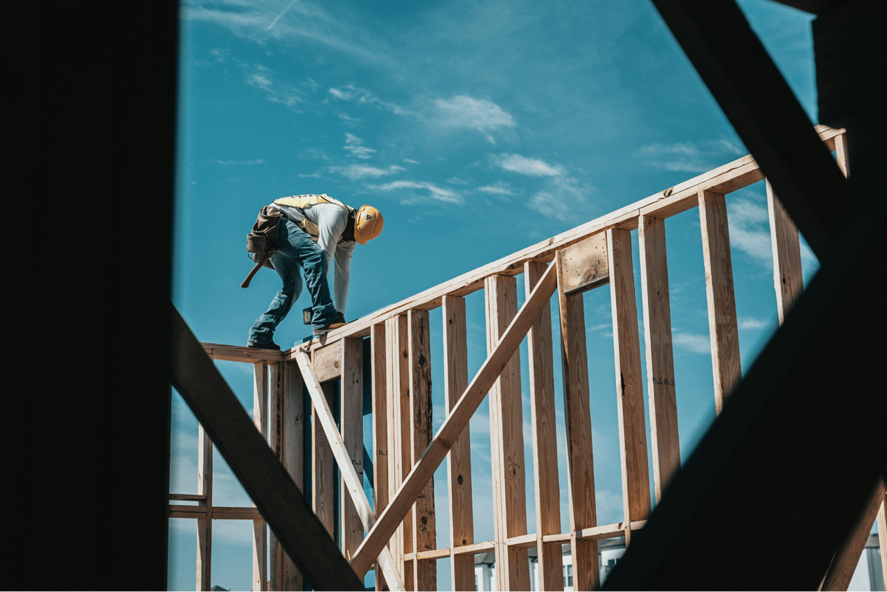 How to Turn a Fixer-Upper Into Your Dream Home (Without Breaking the Bank)