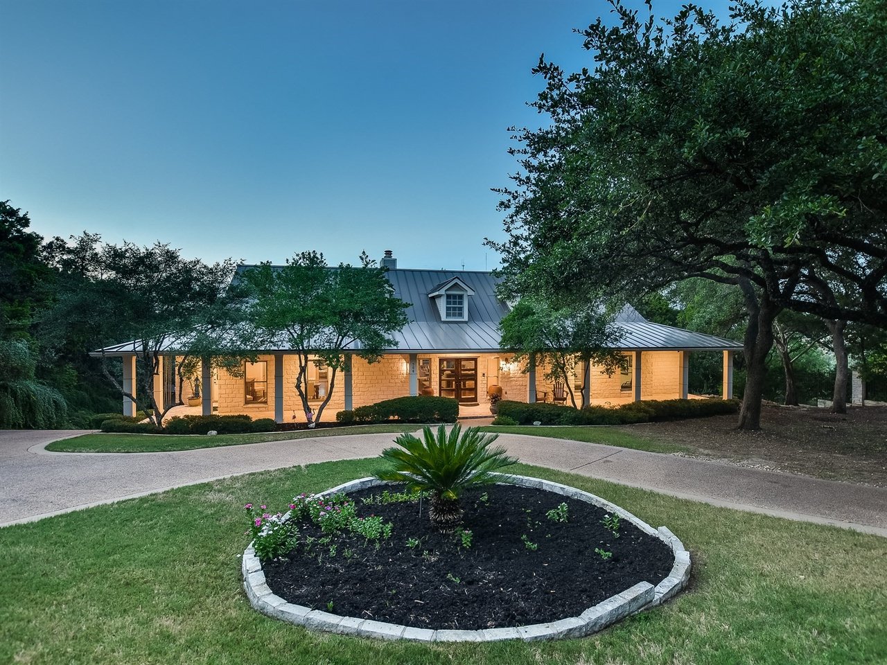 Texas Limestone Contemporary