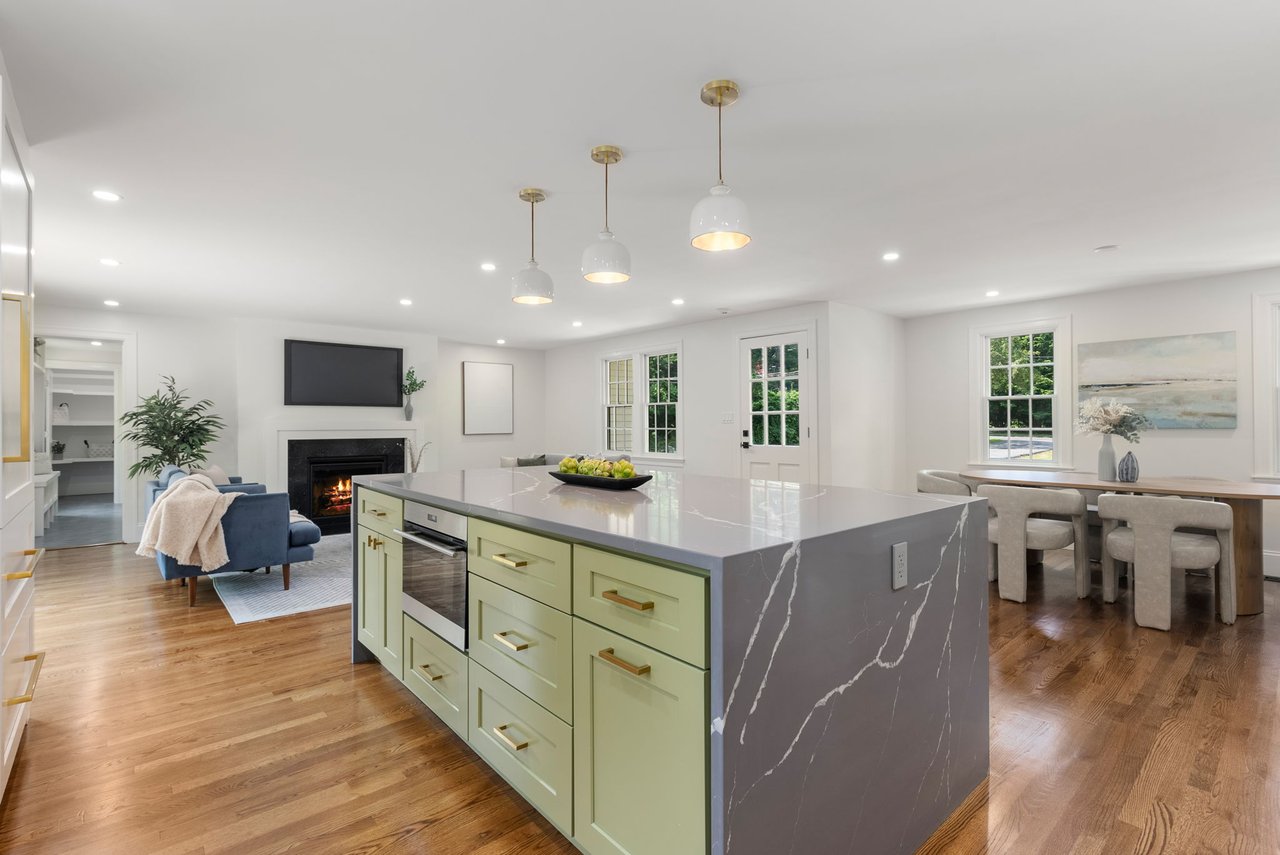 26 Bittersweet Lane, Weston, MA 02493