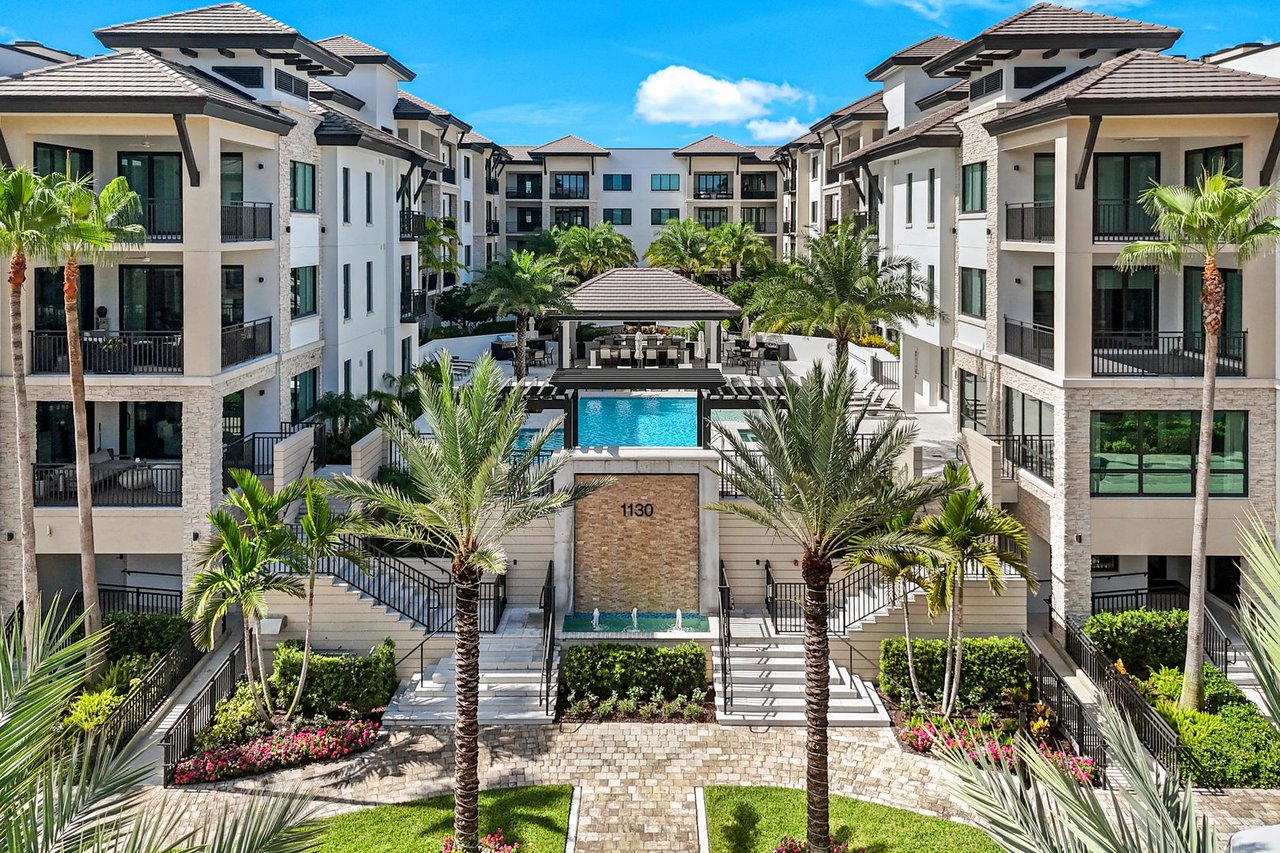 How Naples Square And Quattro Compare In Old Naples