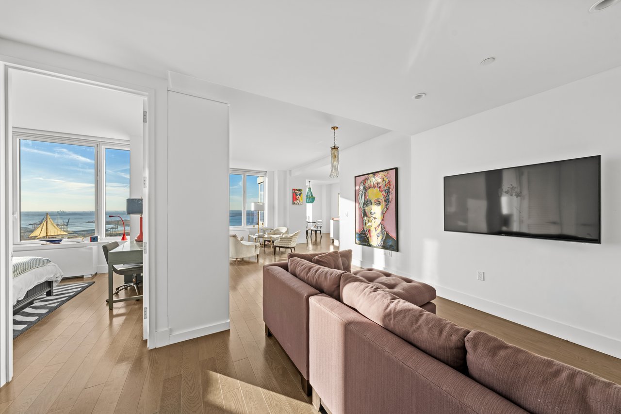 388 Bridge St, Unit 39AB