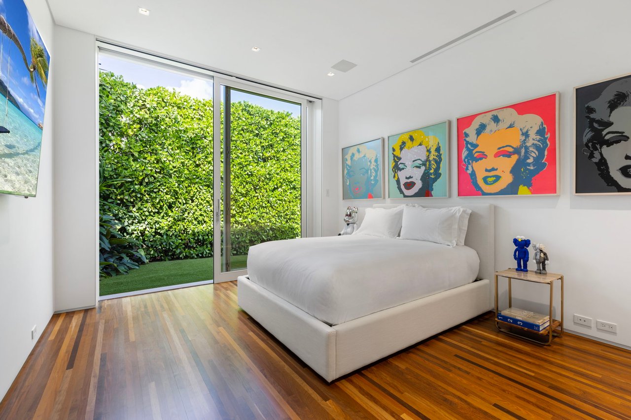 North End Modern Oasis W/ Beach Access