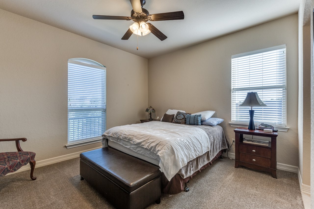 2319 Dunmore Hill