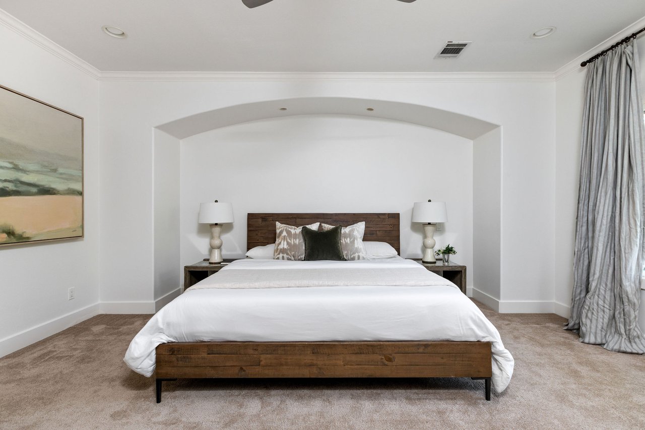 Charming Deep Eddy Retreat in the Heart of Central Austin