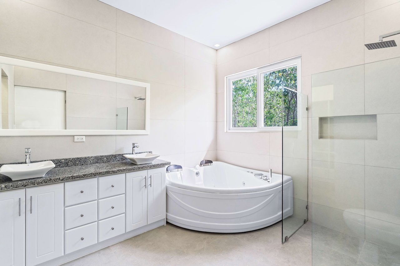 Jacarandas #24 | Luxurious New Townhome in Serene Setting Near Tamarindo