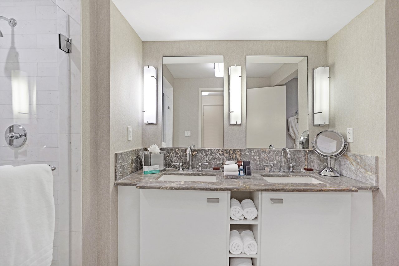 The Ocean Resort Residences (Conrad Fort Lauderdale Beach)