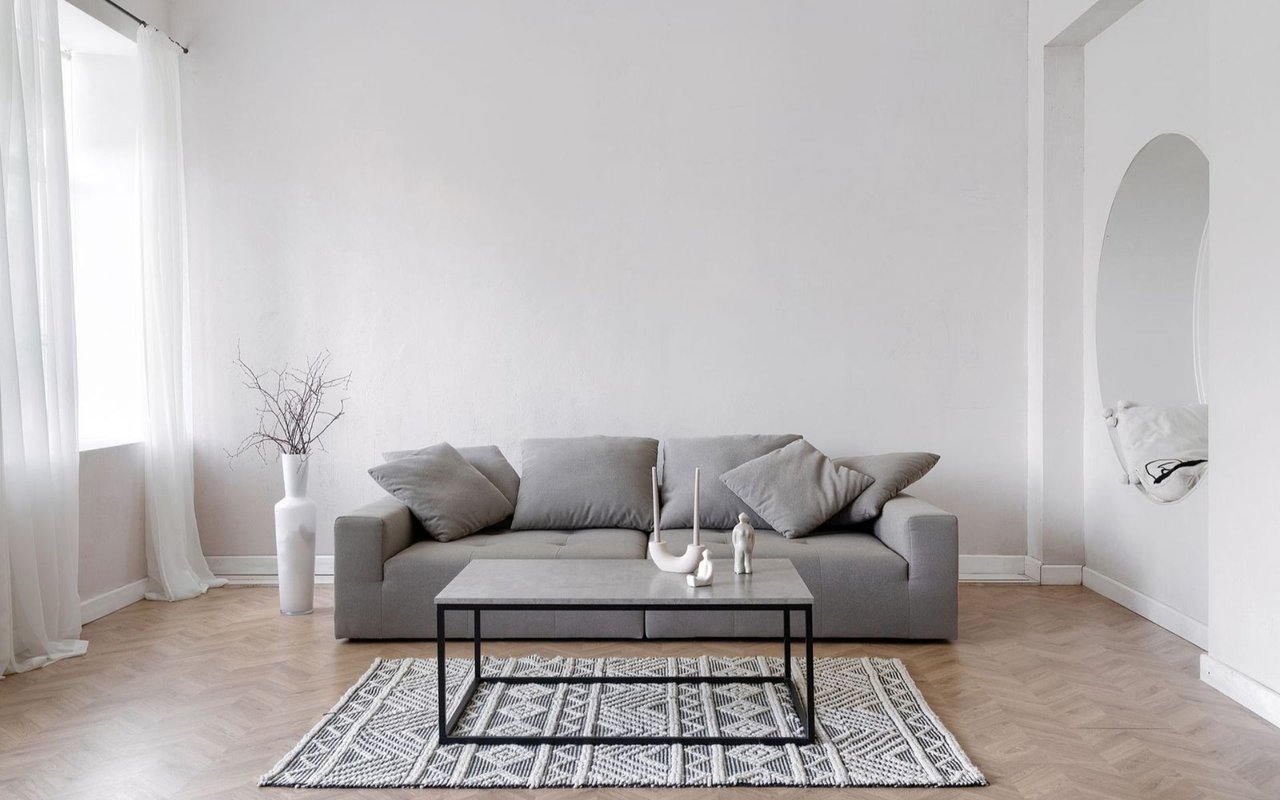 Tips to Find Amazing Used Furniture Deals Online