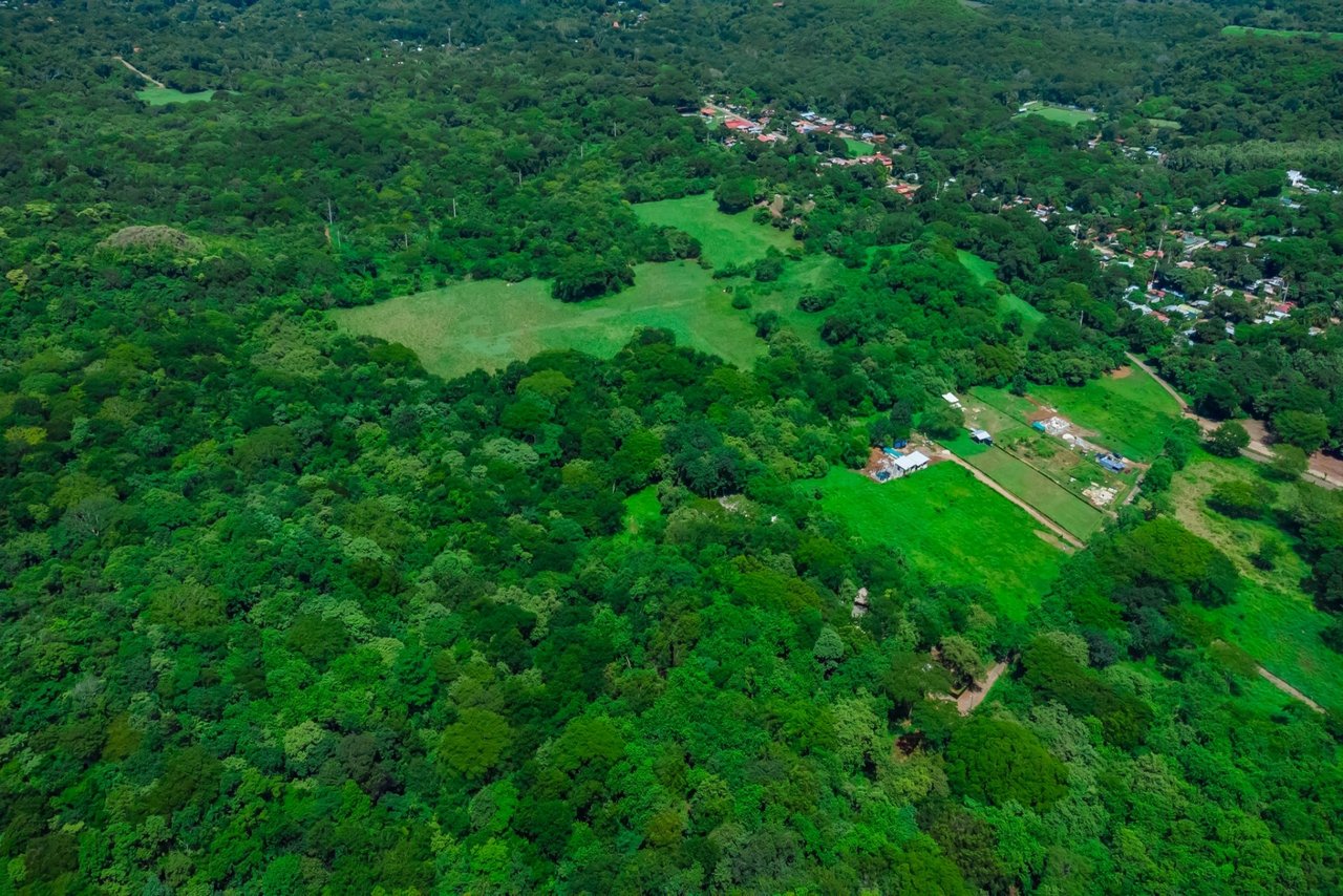 Lot B – 5000m2 in Santa Rosa | FINANCING AVAILABLE!