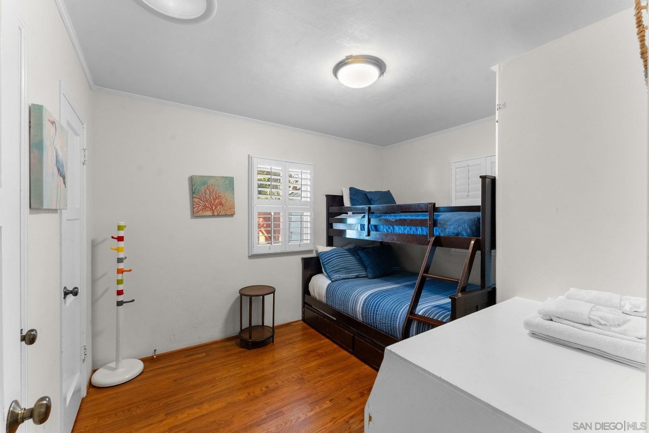 7005 Draper Ave, La Jolla, CA 92037