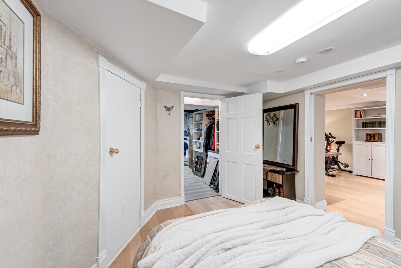 22 Worthington Cres - a Gem in Bloor West Village