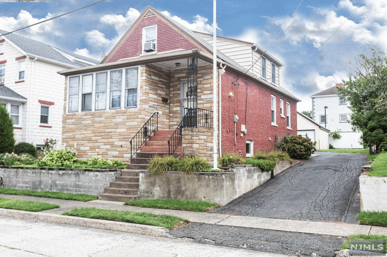 17 Warren St