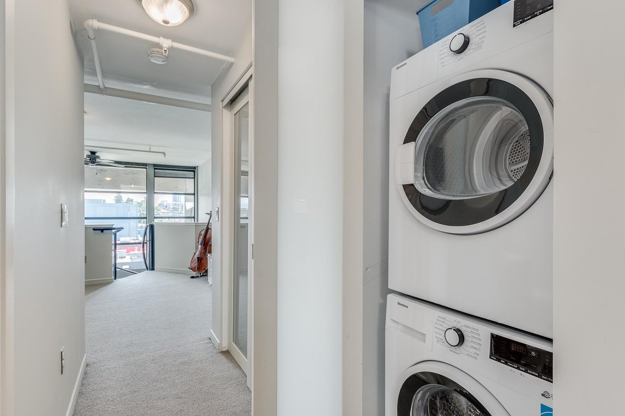 515-428 W 8th Ave