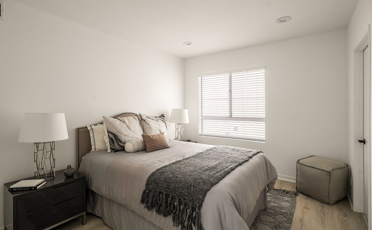 1617 S Beverly Glen Blvd Unit: 404, Westwood