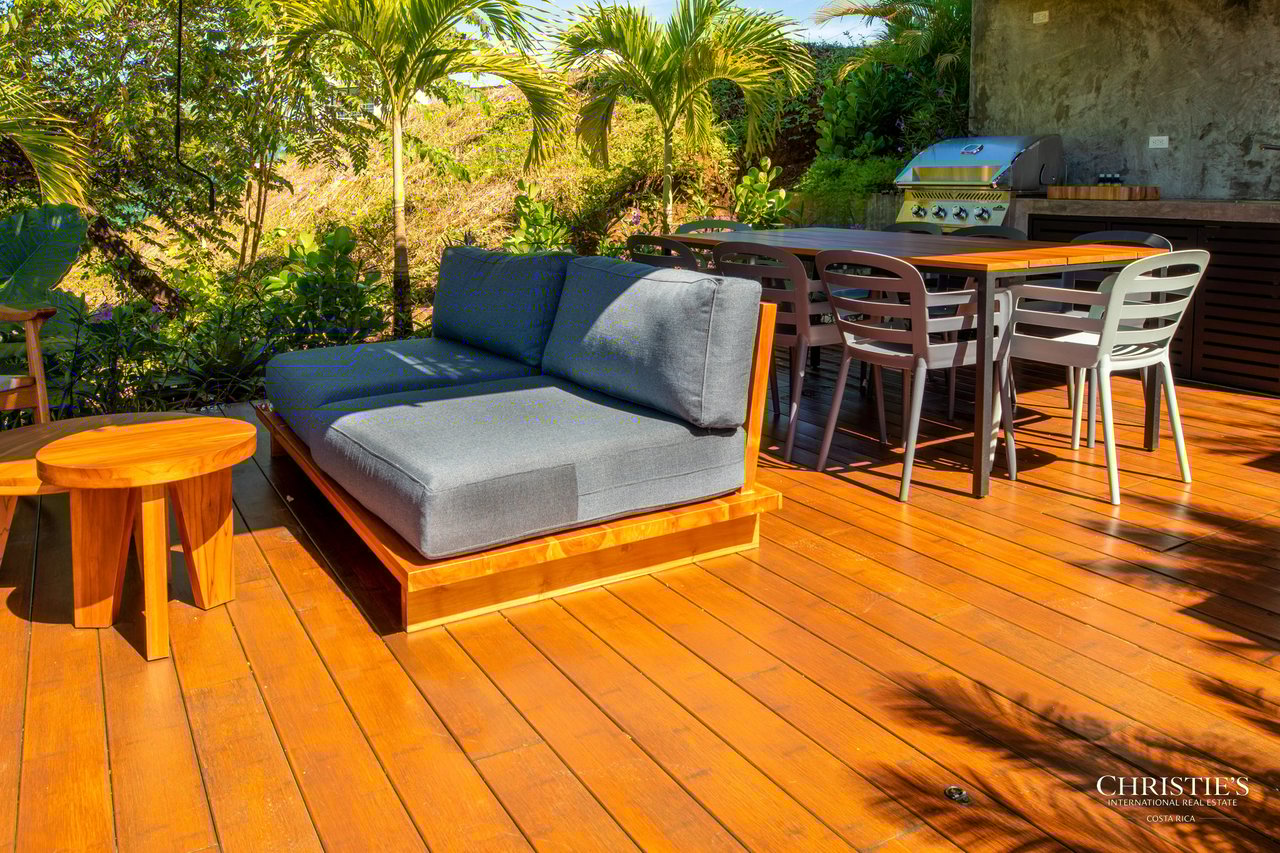 Tropical Luxury Ocean View Garden House Villa
