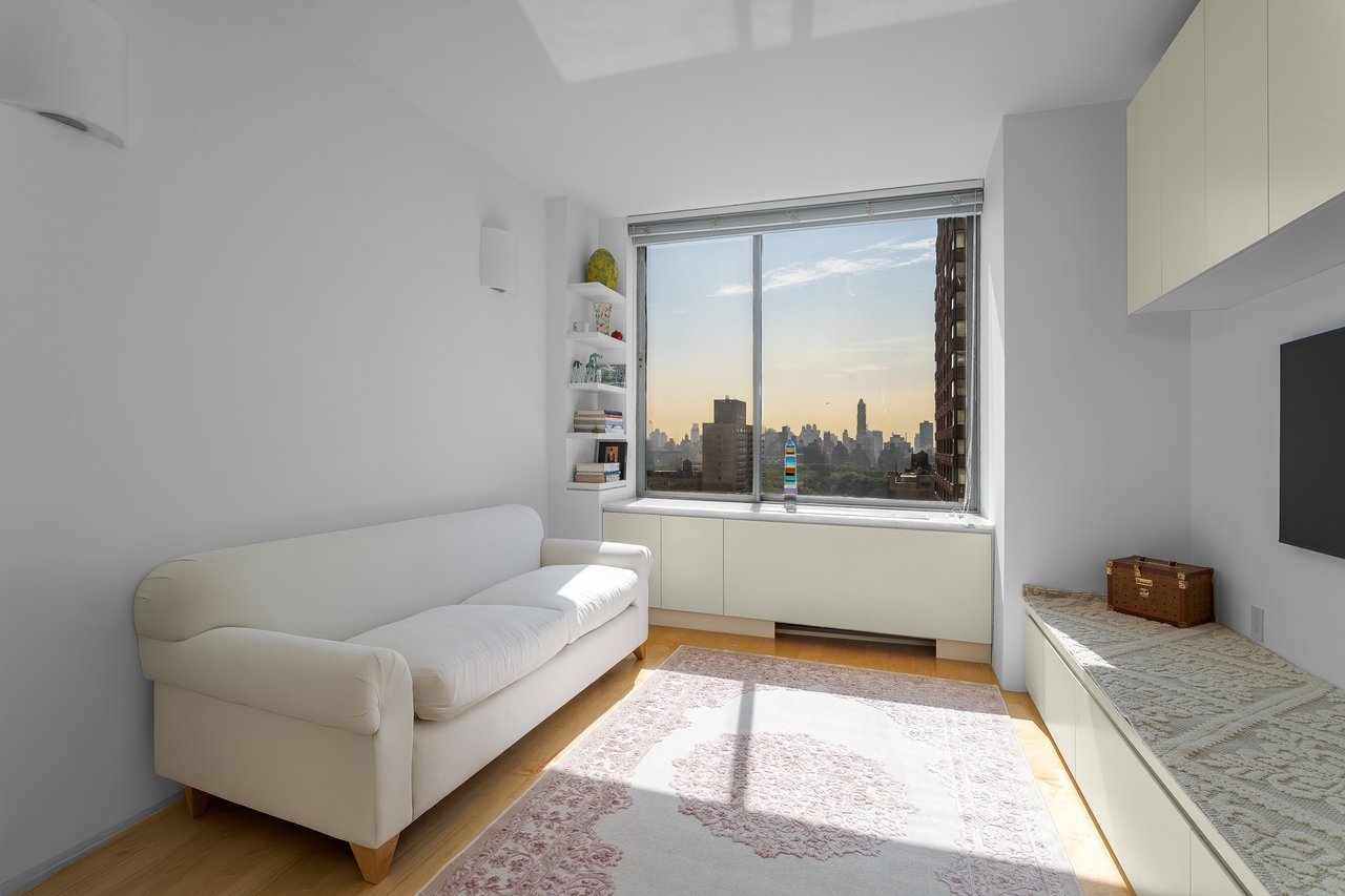 111 West 67 Street